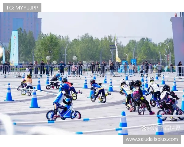 xk星空体育精彩赛事带你领略非凡运动激情体验无限运动魅力 xk星空体育精彩赛事带你领略非凡运动激情体验无限运动魅力